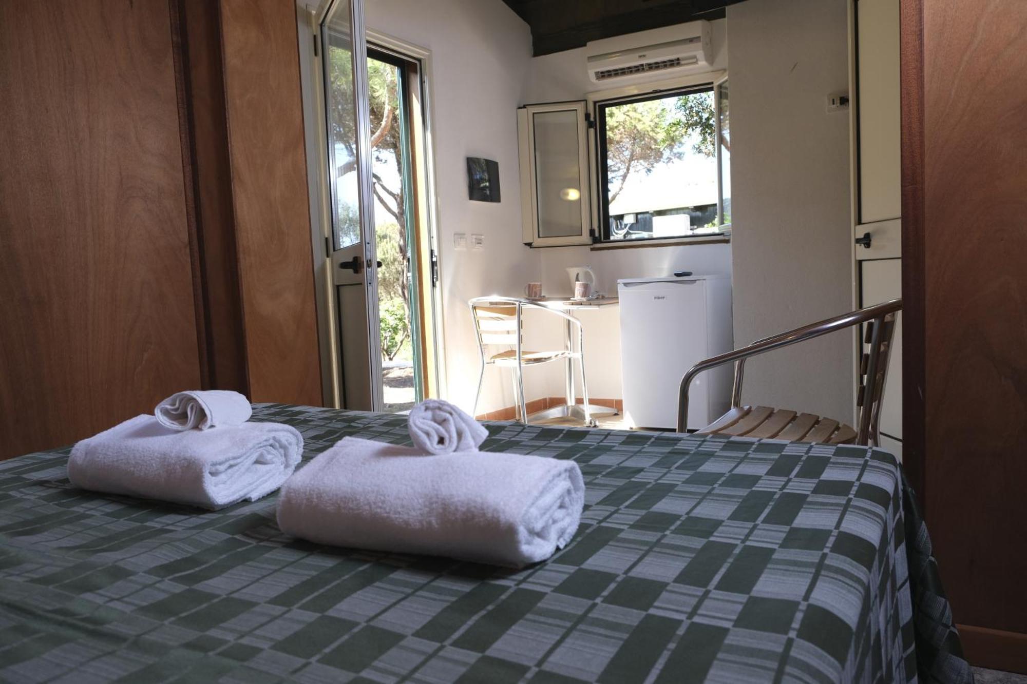 Villaggio Camping Torre Del Porticciolo Porto Conte Bilik gambar